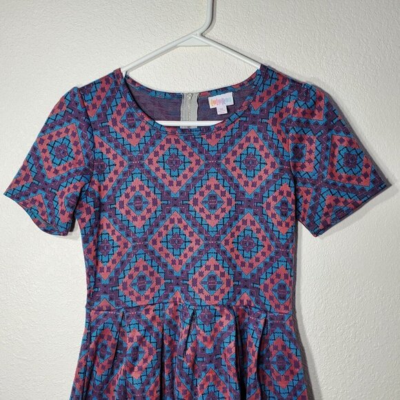 LuLaRoe Amelia Women's Dress Geometric Print A-Line Dress Medium Pleated Pockets - Picture 3 of 7